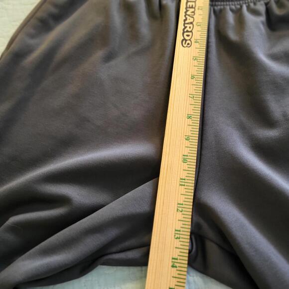 Pennant black athletic sweatpants with a white "16" graphic on the leg men's Med - Picture 9 of 9